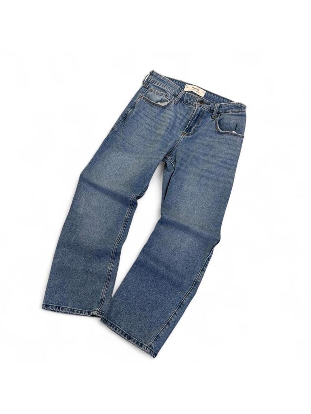 Hollister Co. low rise relaxed straight blue jeans size 4S #lowrise #relaxed